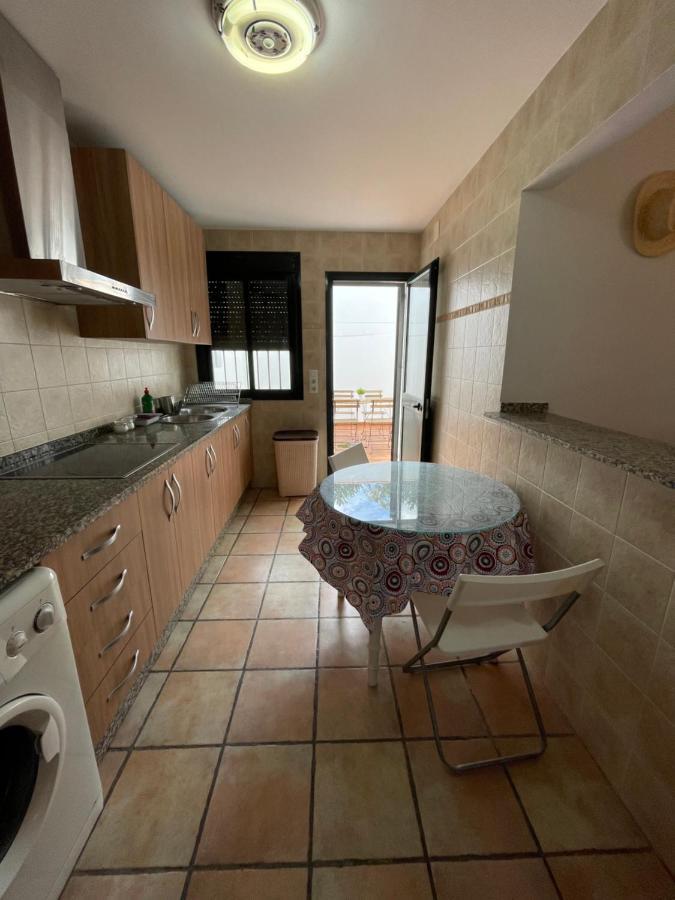 Agradable casa rural con chimenea en interior Higuera De La Sierra  Exterior foto